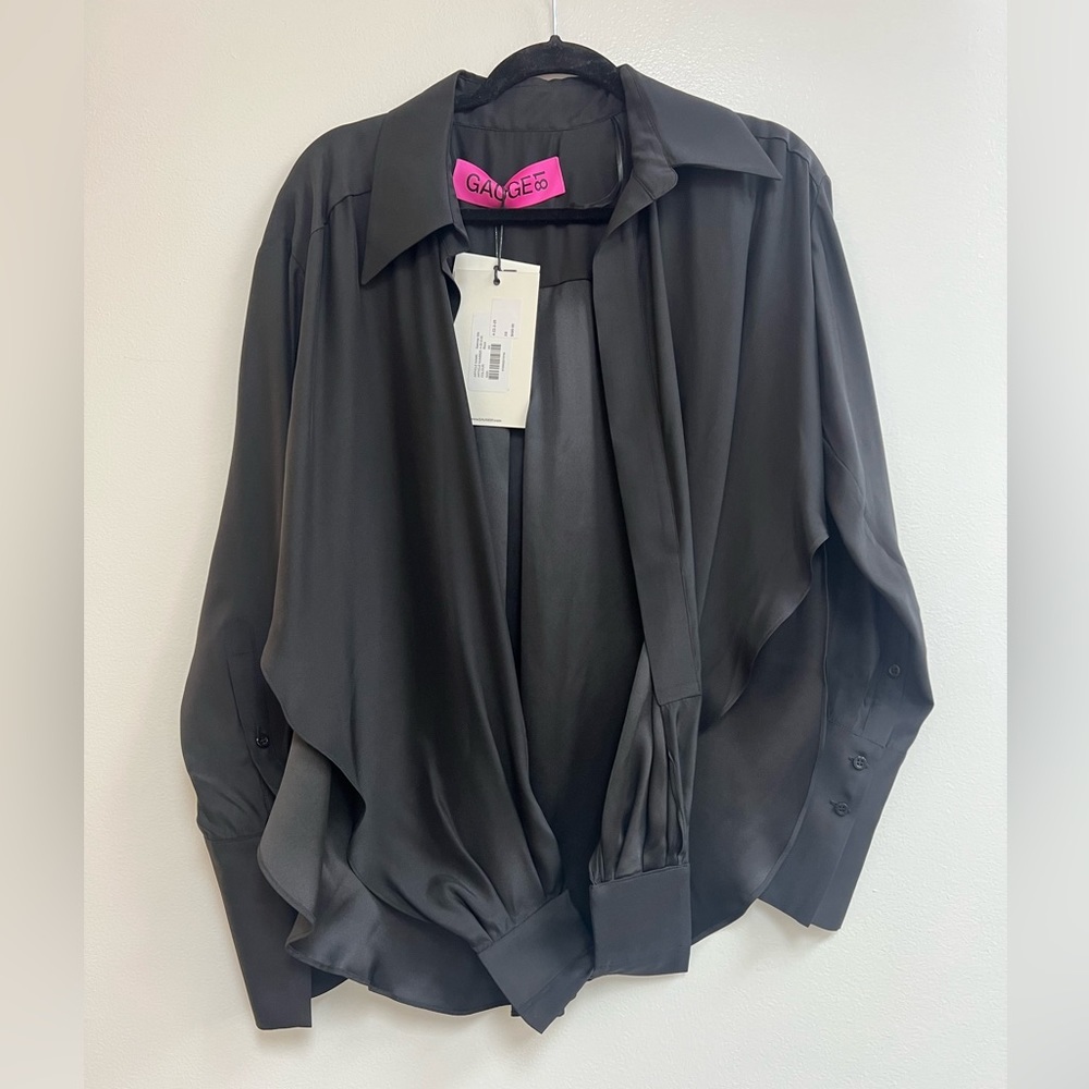 GAUGE81 Sabinas Silk Wrap Shirt in Black